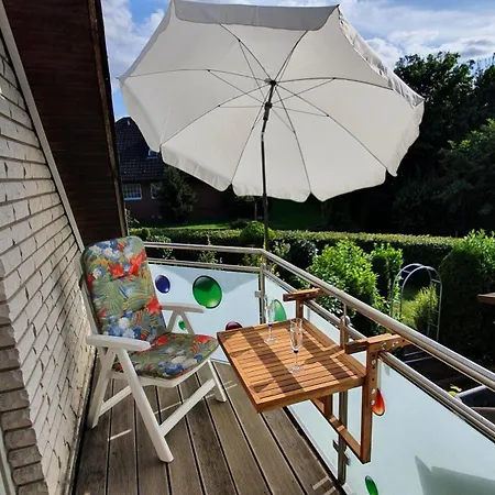 Klimatisierte Kastanie Mit Balkon Apartamento Lohne (North Rhine-Westphalia)