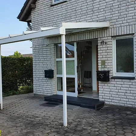 Appartamento Klimatisierte Kastanie Mit Balkon Lohne (North Rhine-Westphalia)