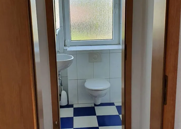 Klimatisierte Kastanie Mit Balkon *